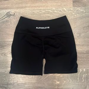 Alphalete amplify shorts
